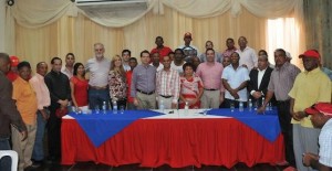 bros-de-la-Comision-de-Reencuentro-del-PRSC-en-una-de-las-reuniones-celebradas-en-esta-provincia-para-reintegrar-a-dirigentes-distanciados-del-partido.