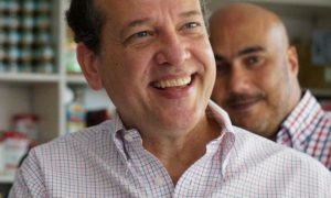 Ito Bisonó emerge como una figura refrescante con un gran potencial político y social para ostentar una candidatura presidencial.