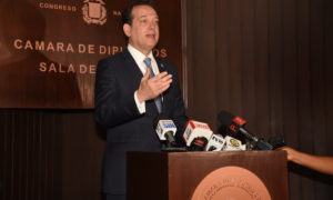 79% de los lectores de El Caribe aprueban propuesta de Bisonó sobre financiamiento de primarias